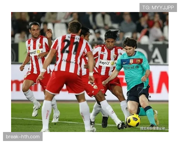 现代足球进攻理念革新:深度解读凯泽战术对攻势重塑的引领 现代足球进攻理念革新:深度解读凯泽战术对攻势重塑的引领