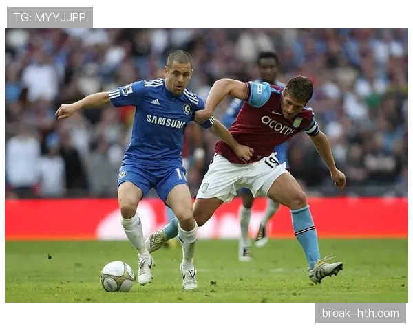 英超球队防守战术革新成效显著,有效化解现代进攻威胁 英超球队防守战术革新成效显著,有效化解现代进攻威胁