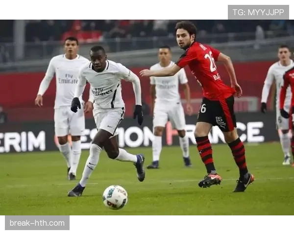 维拉蒂防守端表现抢眼，助球队后防线稳固如山