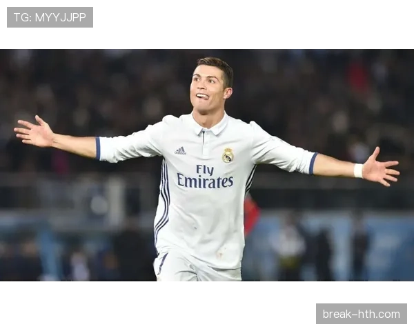 耶耶·图雷深度解析现代足球战术演变：从中场核心到比赛节奏掌控者