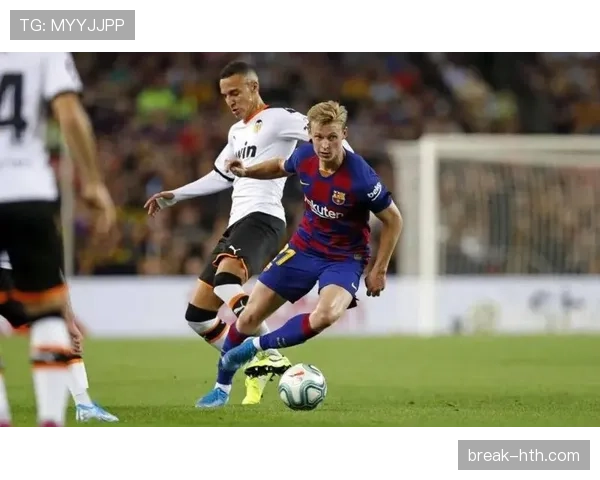 瓦伦西亚:昔日豪门光环减弱,传统地位面临时代挑战 瓦伦西亚:昔日豪门光环减弱,传统地位面临时代挑战