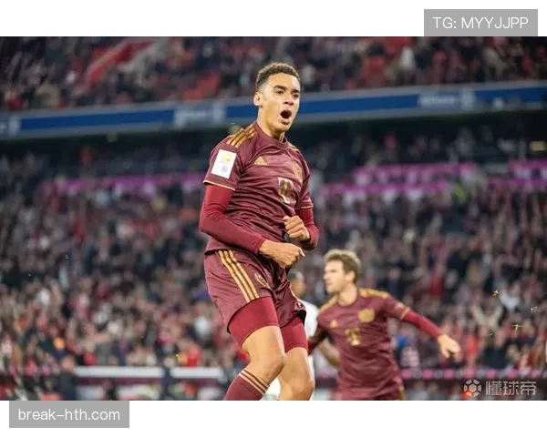 穆西亚拉 vs 萨卡:同龄进攻效率与战术角色差异 穆西亚拉 vs 萨卡:同龄进攻效率与战术角色差异